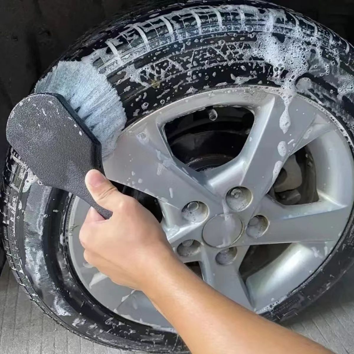 Spazzola per la pulizia della  - Car Cleaning Brush recensione e prezzo